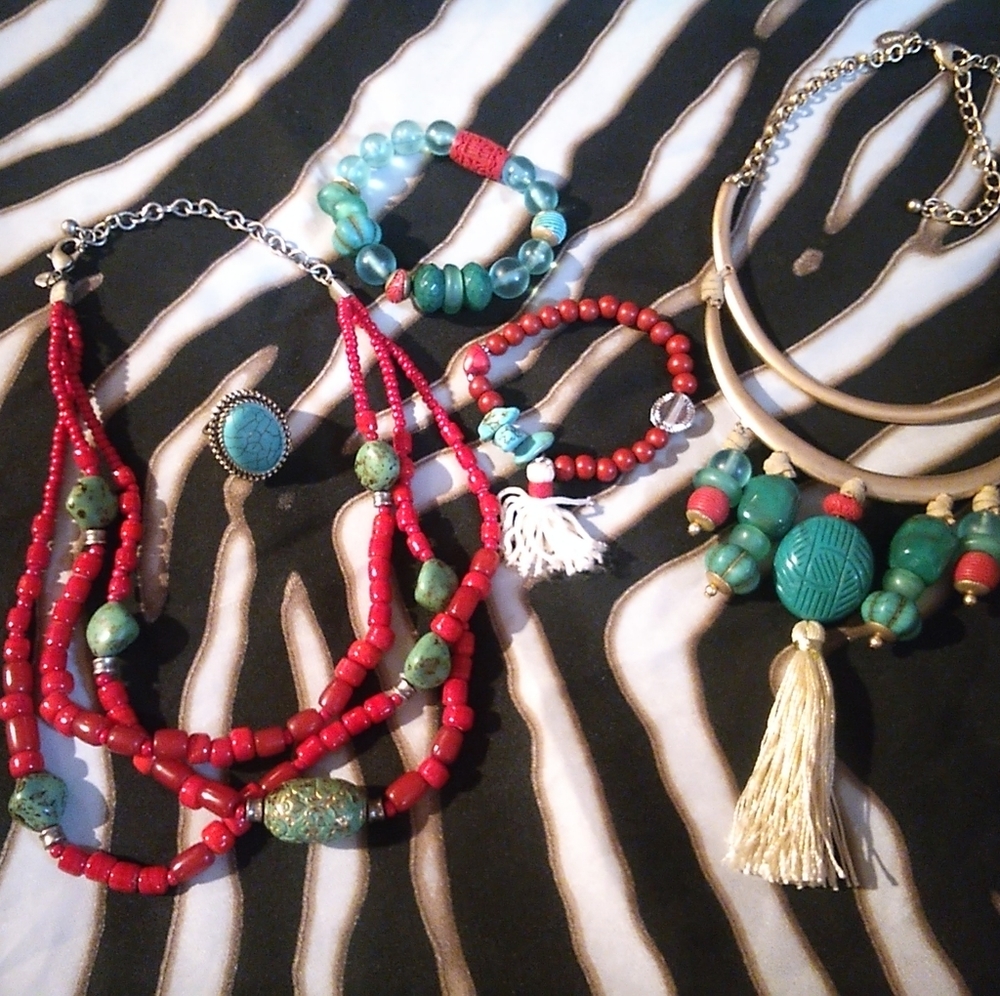 Chicos Red & Teal Bead Chinese Statement Jewelry Bundle